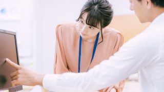 連絡遅くなりがちです 0570055877はジャックスからの督促電話！支払い遅れるリスクとは